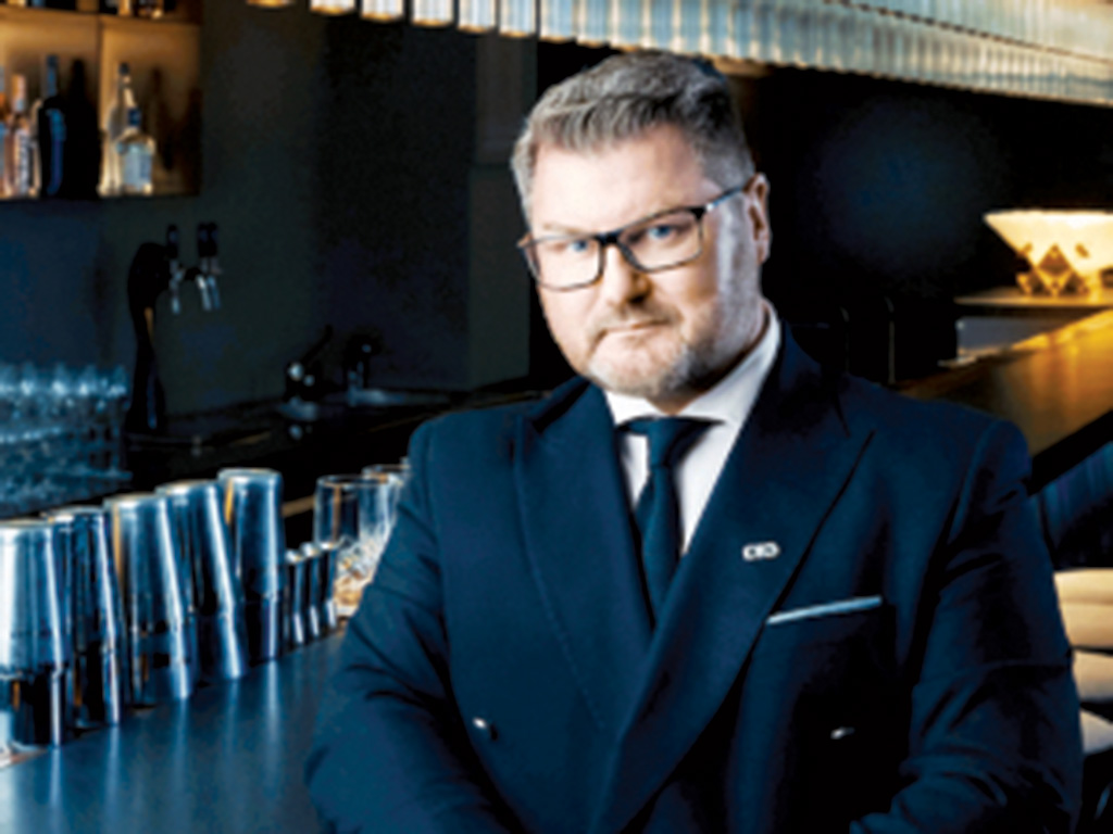  McNeillie is GM in RAK